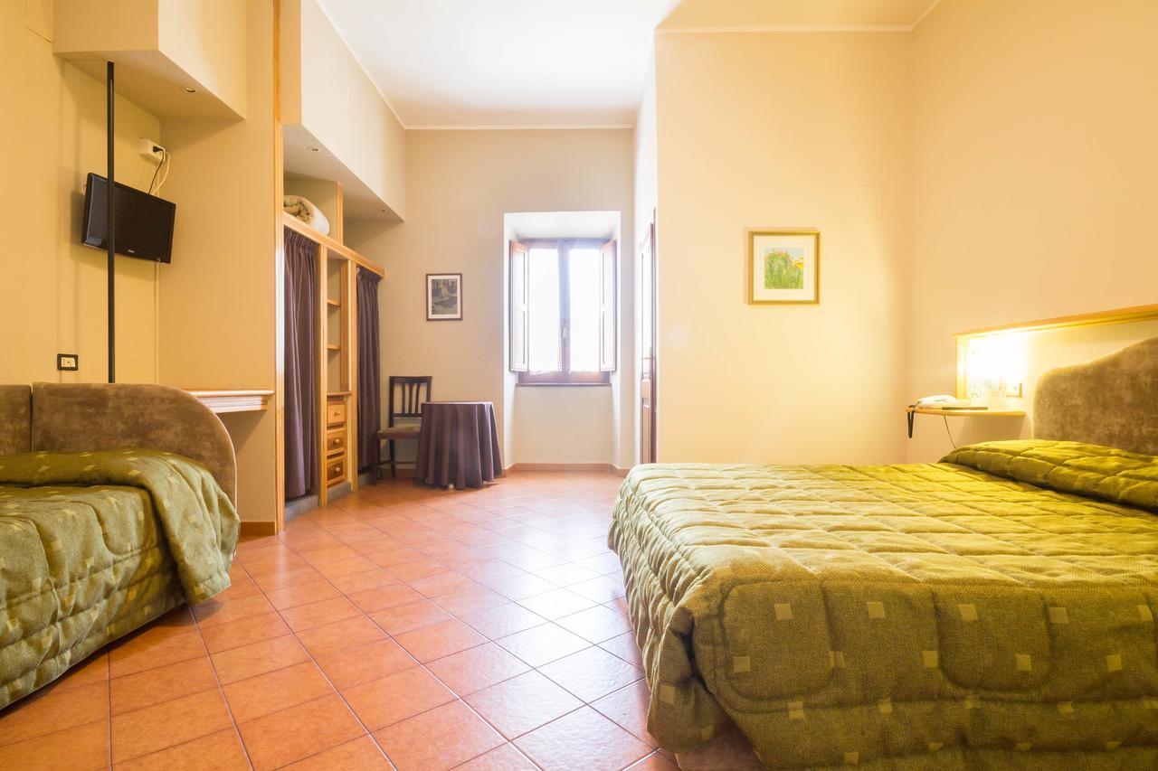 Hotel Alle Vecchie Arcate Pescasseroli Exterior photo